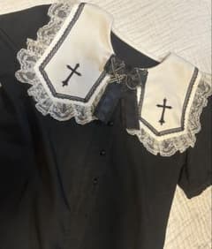 MARS 十字架刺繍 レース襟 半袖ブラウスのサムネイル