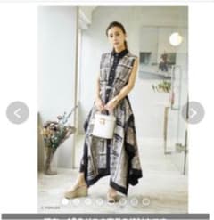 早い者勝ち♪新品未使用品　ameri vintage スカーフ柄　ワンピース♪のサムネイル