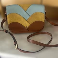 kate spade NEW YORK ショルダーバッグのサムネイル