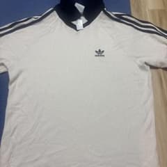adidas トレフォイル Vネック Tシャツ ホワイトのサムネイル