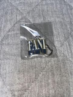 popyours FANI アクリルキーホルダー 大阪のサムネイル