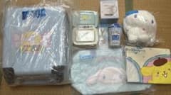 サンリオ　シナモン　シナモロール 　キャリーケース　などのサムネイル