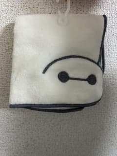 新品未使用 ベイマックス ハンカチ ディズニーのサムネイル