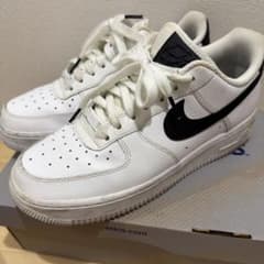 NIKE AIR FORCE 1 スニーカー ホワイト ブラックのサムネイル