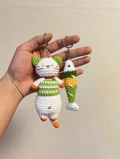(Sale 24 時間)あみぐるみの猫と魚のキーホルダーセット 1セットのサムネイル