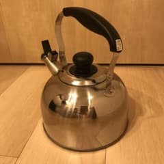 ステンレス　笛吹ケットル2.4ℓのサムネイル