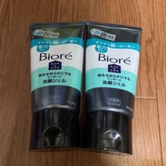 ビオレ　洗顔ジェル　炭配合　2本セットのサムネイル