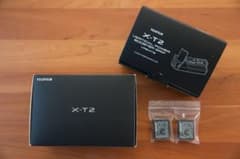 極上FUJIFILM X-T2＋VPB-XT2＋ NP-W126２本のサムネイル