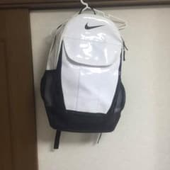 nike リュックのサムネイル