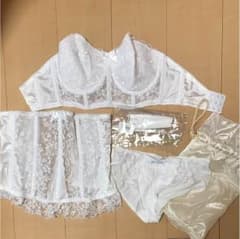mii様専用☆ セモアブライダルインナーのサムネイル