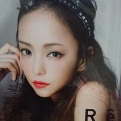 安室奈美恵さん ポストカードのサムネイル