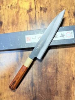 義弘作　和牛刀 本黒　包丁　7寸　白二鋼　山脇刃物製作所　紫檀水牛八角柄 義弘作 和牛刀 本黒 包丁 7寸 白二鋼 山脇刃物製作所 紫檀水牛八角柄