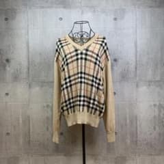 【値下げ】Burberry Vネック ニット セーター チェック柄のサムネイル