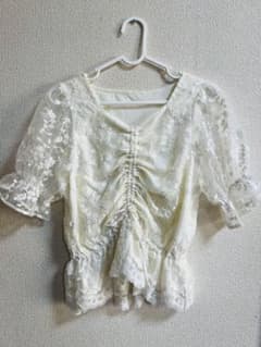 OLIVE des OLIVE 花柄刺繍レース シアーブラウス パフスリーブ 白のサムネイル