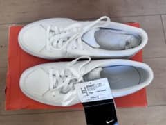 値下げしましました。NIKE GTS16 WMSレザー　26.5cmのサムネイル