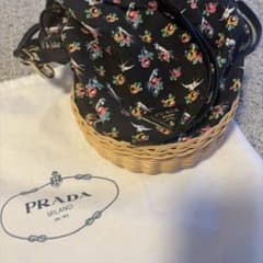 PRADA 巾着型 ショルダーバスケットバッグ キャンバス花柄 PRADA 巾着型 ショルダーバスケットバッグ キャンバス花柄 - メルカリ