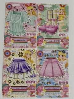 アイカツカード 4枚セットのサムネイル