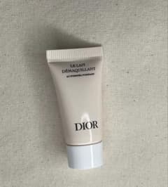 DIOR LE LAIT DÉMAQUILLANT クレンジングミルク Dior LE LAIT DEMAQUILLANT クレンジングミルク 5ml - メルカリ
