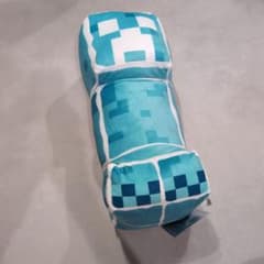 マインクラフトダンジョンズ2・超BIGぬいぐるみ　　GIGO限定 青いクリーパー