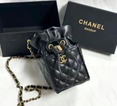 CHANELノベルティ　チェーンショルダーミニマトラッセ　巾着ショルダー　VIP 新品未使用CHANELチェーンショルダミニマトラッセ巾着VIP限定