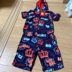 子供服のサムネイル