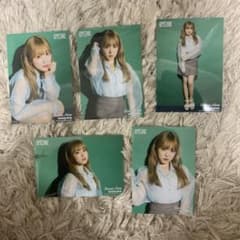 IZ*ONE 生写真のサムネイル