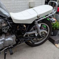 カワサキ z250ltd 2気筒 カスタム シート ホワイト - メルカリ