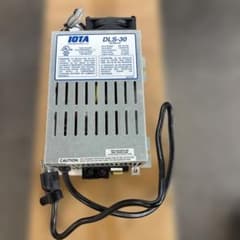 IOTA DLS-30 パワーコンバーター 本体のサムネイル