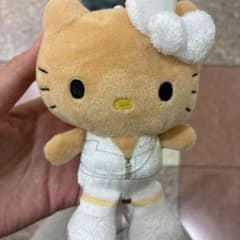 Hello Kitty ぬいぐるみ マスコット ホワイト衣装のサムネイル
