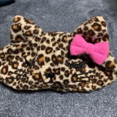 ヒョウ柄 猫型化粧ポーチのサムネイル