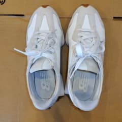 New Balance ホワイト スニーカー327のサムネイル
