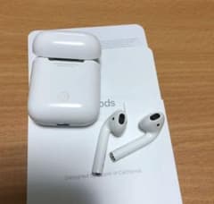 AirPods  エアポッツ　ワイヤレスイヤホンのサムネイル