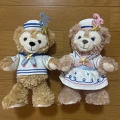 【完売品】Dダッフィー　シェリーメイ　ポージープラッシー　ぬいぐるみ　2体セット ダッフィー シェリーメイ ポージープラッシーセット - メルカリ
