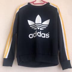 adidas トレーナー スウェットのサムネイル