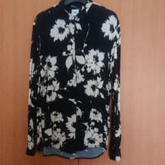 ZARA花柄シャツのサムネイル