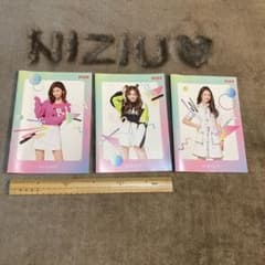 NiziU メモ帳 3冊セットのサムネイル