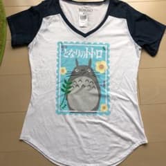 更に値下げ！Tシャツ　となりのトトロのサムネイル