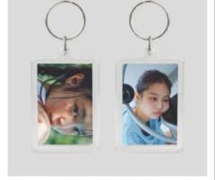 【J2NNI5】　フォトキーチェーン キーホルダー JENNIE J2NNI5フォトキーチェーンキーホルダー代官山蔦屋pop up - メルカリ