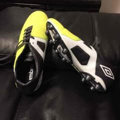 サッカーシューズのサムネイル