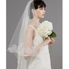 【美品】トリートドレッシング ウェディングベール　80×120 レース　結婚式のサムネイル