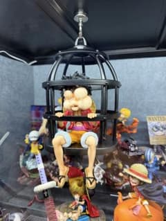 希少品 ルフィ 檻入りギャグ顔フィギュア レジン製 超ユニーク造形 希少品ルフィ 檻入りギャグ顔フィギュア レジン製 超ユニーク造形