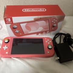 Nintendo Switch Lite 本体 コーラルのサムネイル