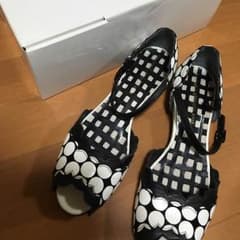 ツモリチサト パンプスのサムネイル