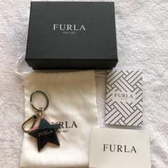 FURLA キーホルダーのサムネイル