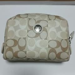 kii様専用♡    COACH ポーチのサムネイル