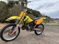 スズキ　SUZUKI RM125　2stのサムネイル