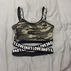SHEIN 迷彩柄 タンクトップ XSのサムネイル