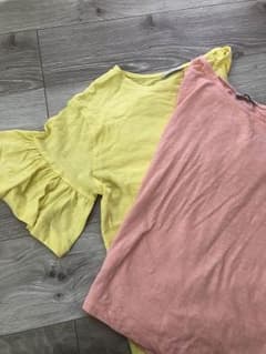 ZARAフリルTシャツ ２枚セットのサムネイル