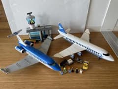 LEGOレゴシティ60104空港ターミナルと旅客機 7893の旅客機のサムネイル