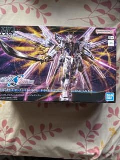 HGマイティストライクフーリダムガンダム